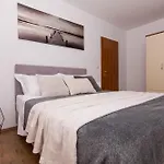 Appartement Rici Ii