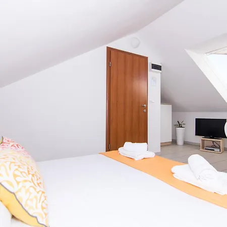 Apartman Rici Ii Bol