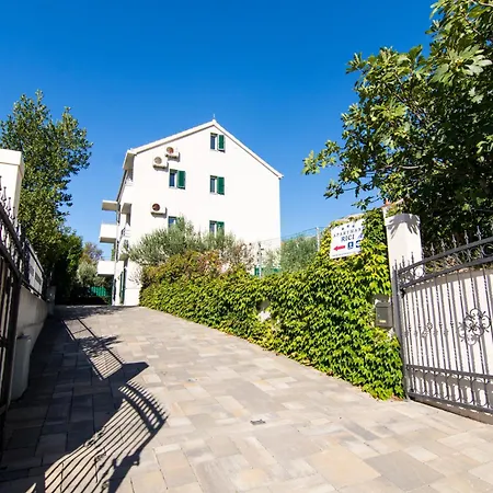 Rici Ii Appartement
